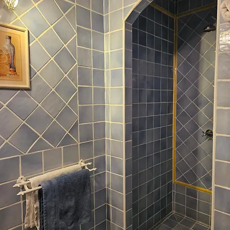 Bed & Breakfast Bastide Des Oliviers