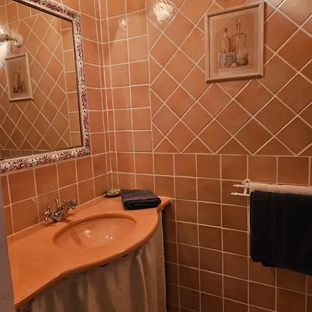 Bed & Breakfast Bastide Des Oliviers *